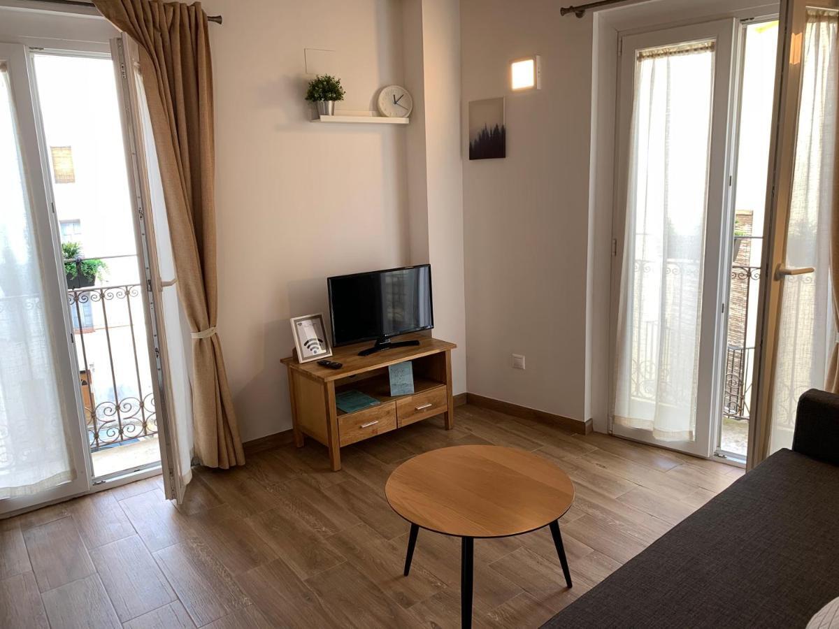 Apartaments Impro Мора д'Ебре Екстериор снимка