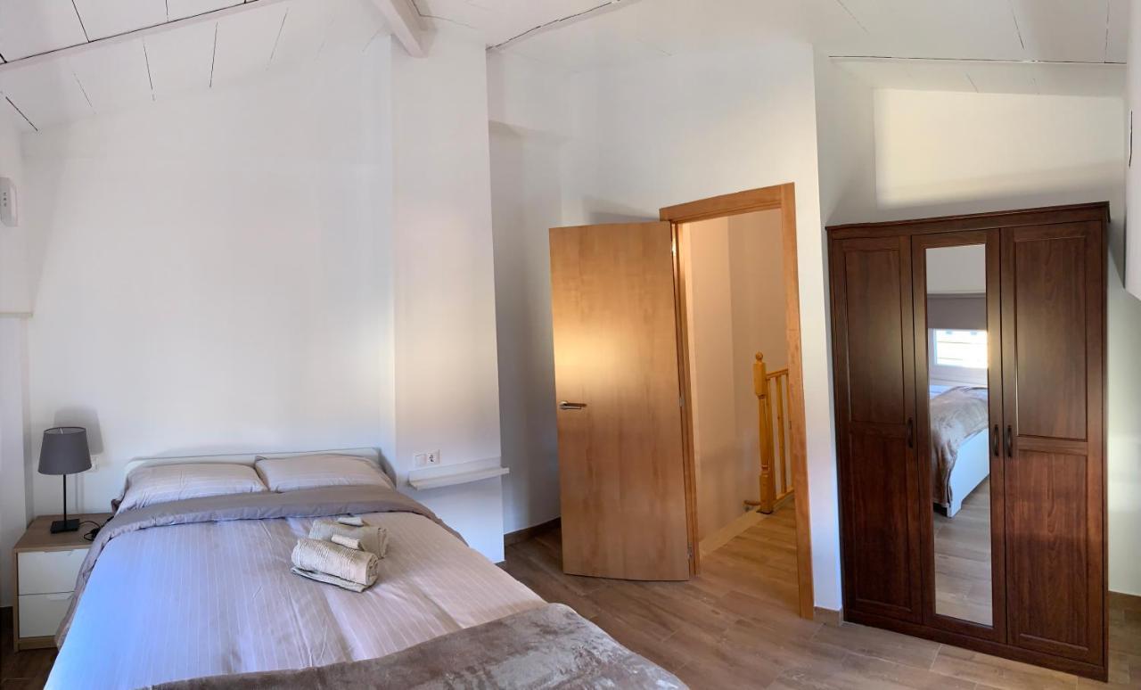 Apartaments Impro Мора д'Ебре Екстериор снимка