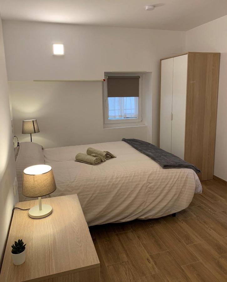 Apartaments Impro Мора д'Ебре Екстериор снимка